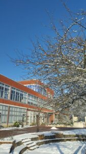 Janvier 2026 lycée sous la neige